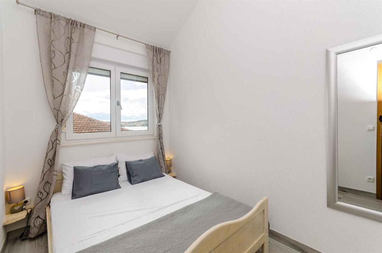 Apartments Marina Трогир Экстерьер фото