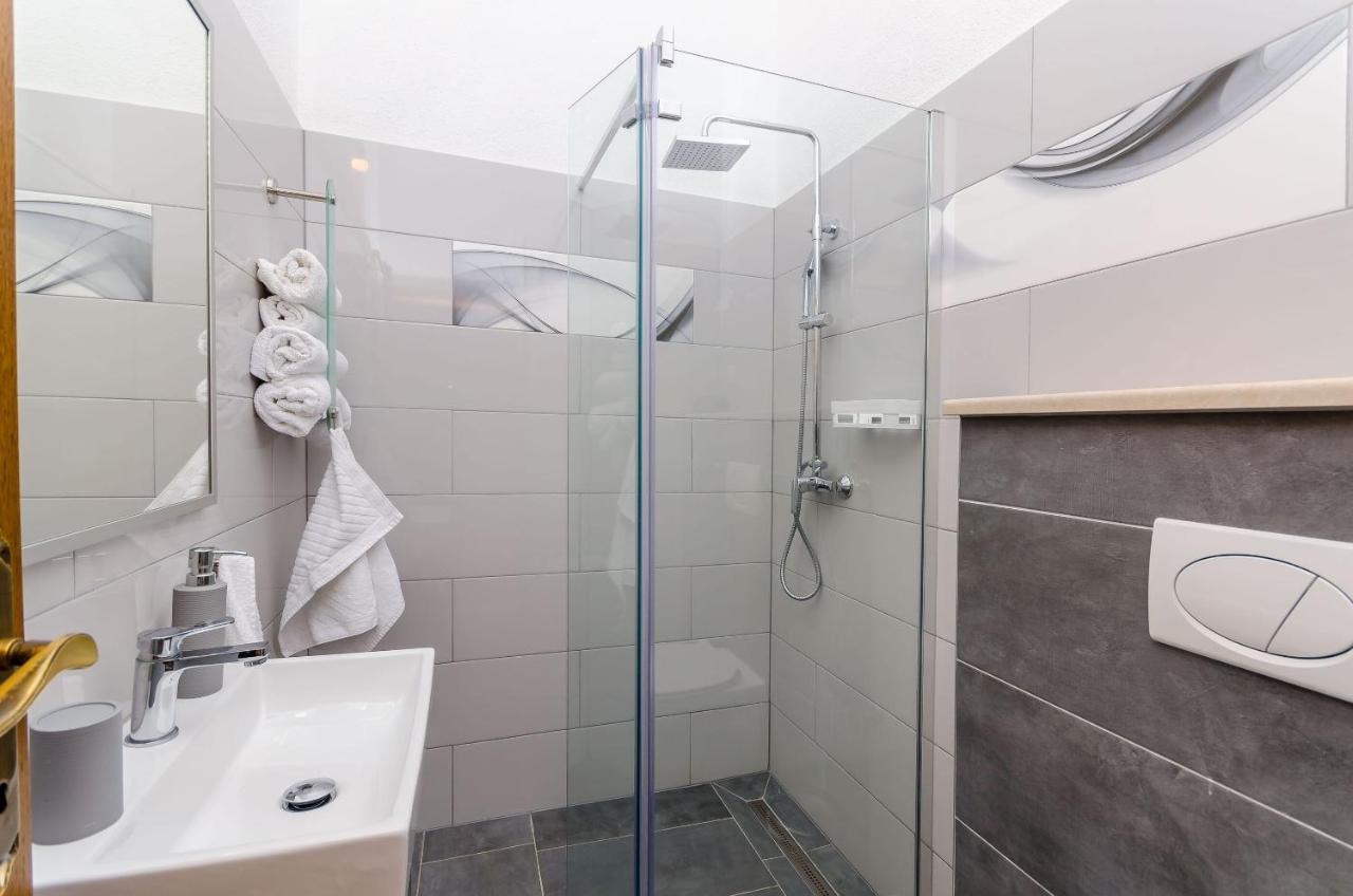 Apartments Marina Трогир Экстерьер фото